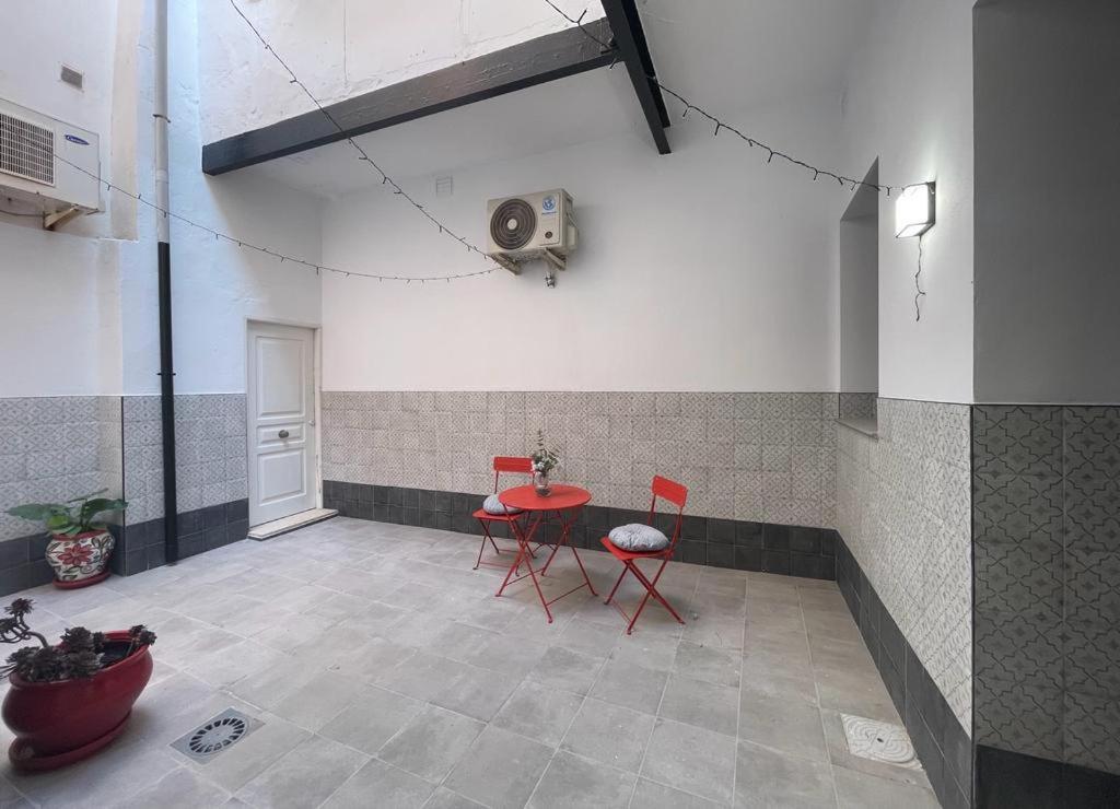 Apartamentos Sol Y Luna La Línea de la Concepción Eksteriør bilde