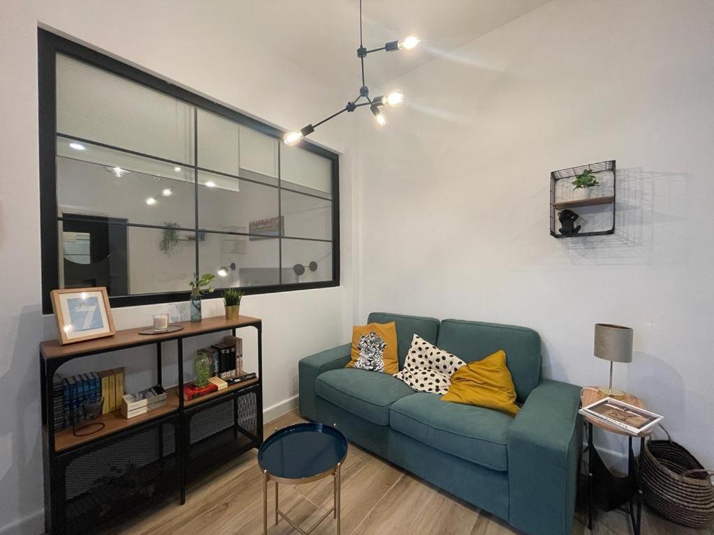 Apartamentos Sol Y Luna La Línea de la Concepción Eksteriør bilde