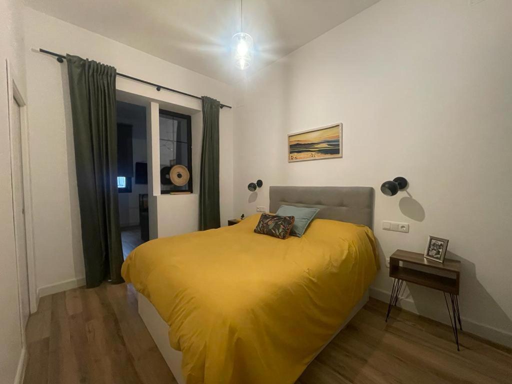 Apartamentos Sol Y Luna La Línea de la Concepción Eksteriør bilde